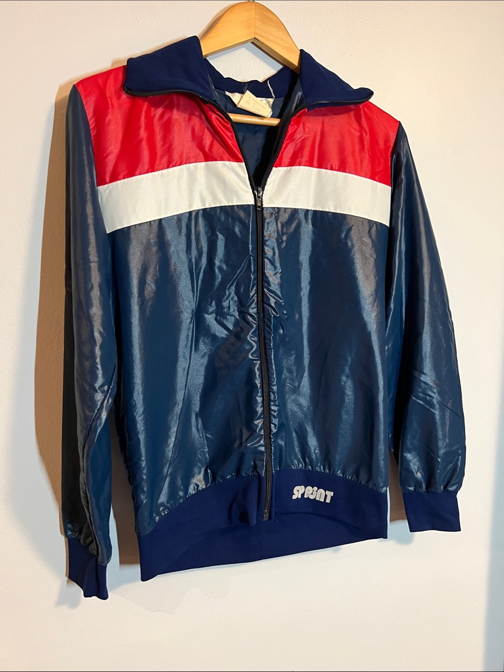 Vintage nylon Navy Red & White Zip-Up Sports Jacket, sz sm
